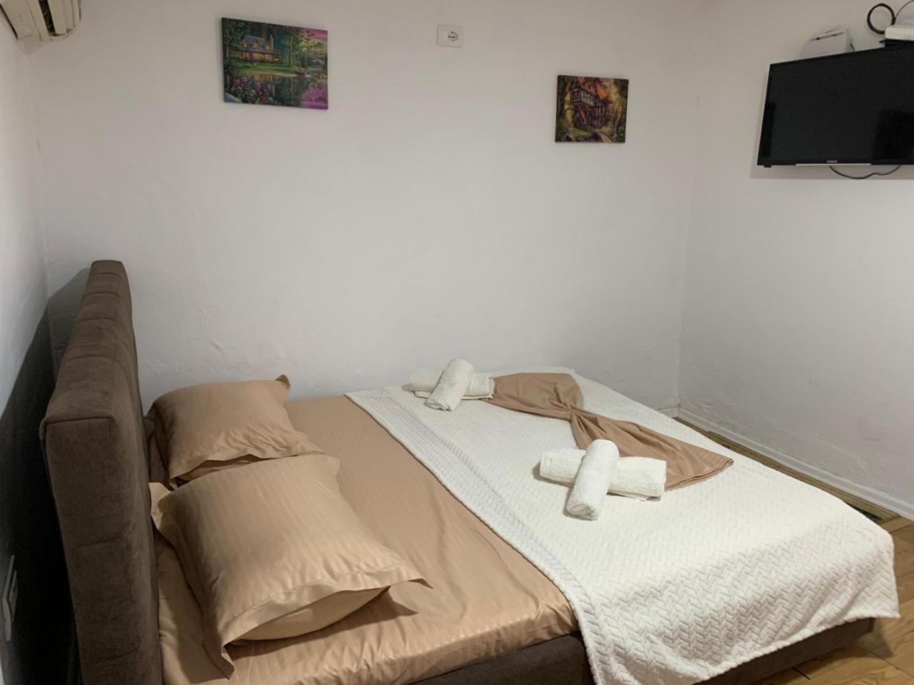 Guesthouse N&B 培拉特 外观 照片